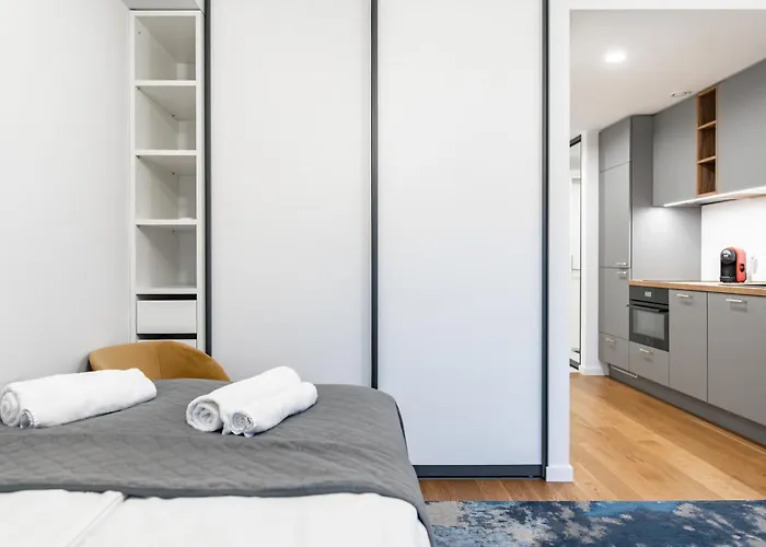 Stylish With Balcony And Parking Таллин