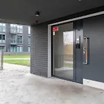 Stylish With Balcony And Parking